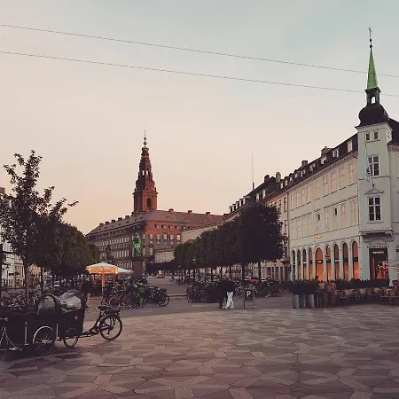 Bright In Historic City Center Apartment Copenhagen
